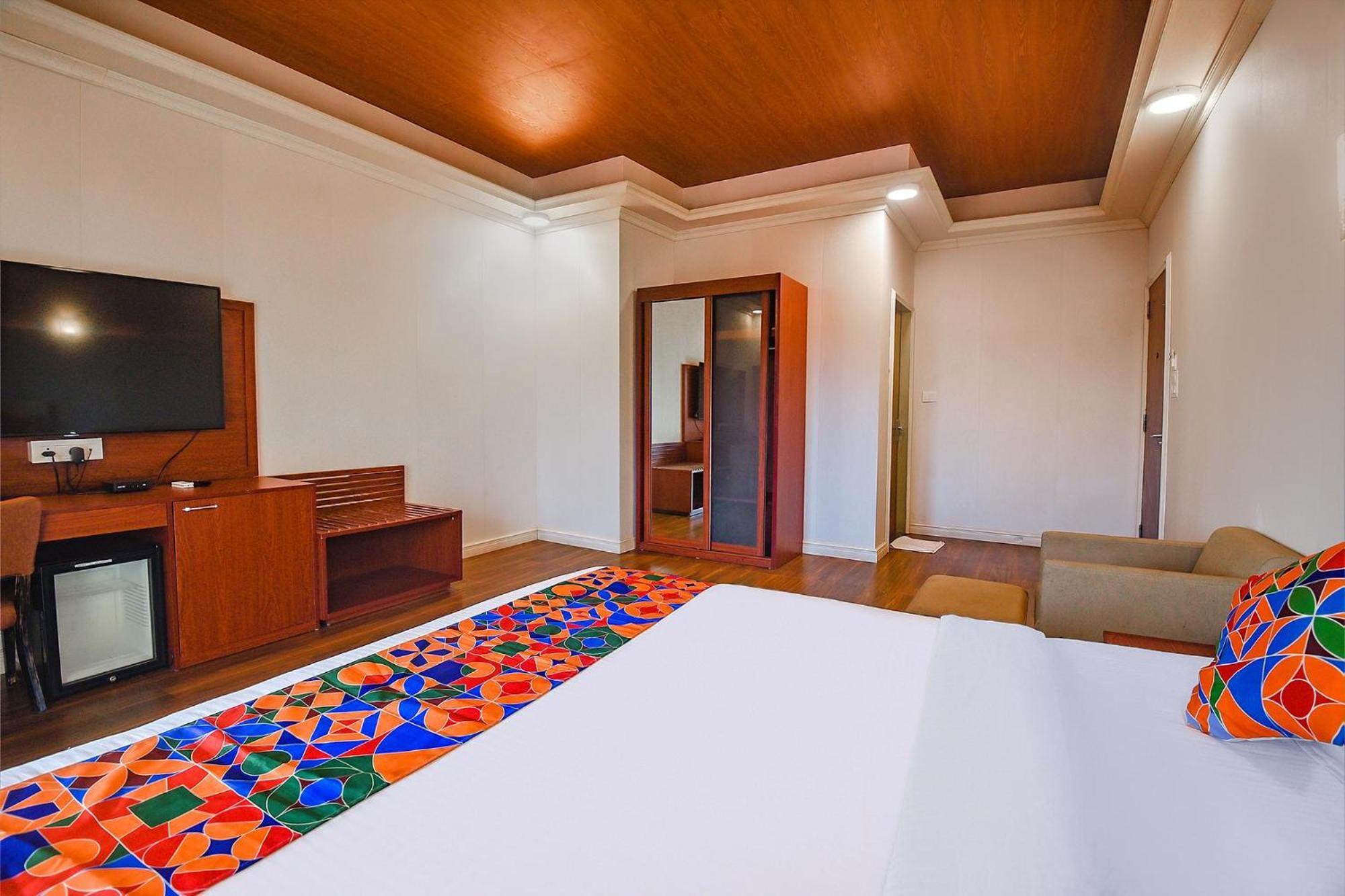 Fabhotel Prime Infantaria Comfort - 200M From Calangute Beach Dış mekan fotoğraf
