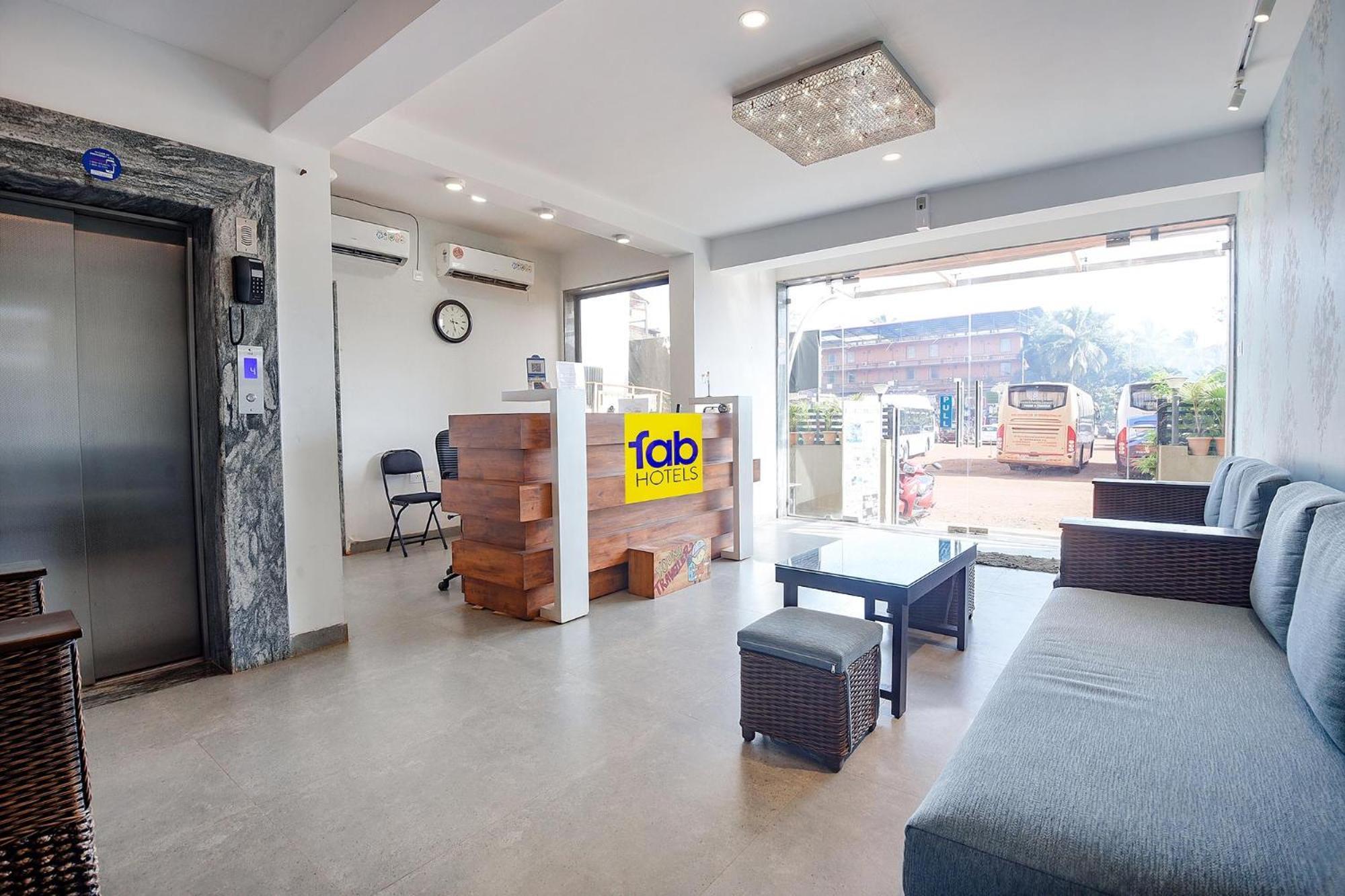 Fabhotel Prime Infantaria Comfort - 200M From Calangute Beach Dış mekan fotoğraf
